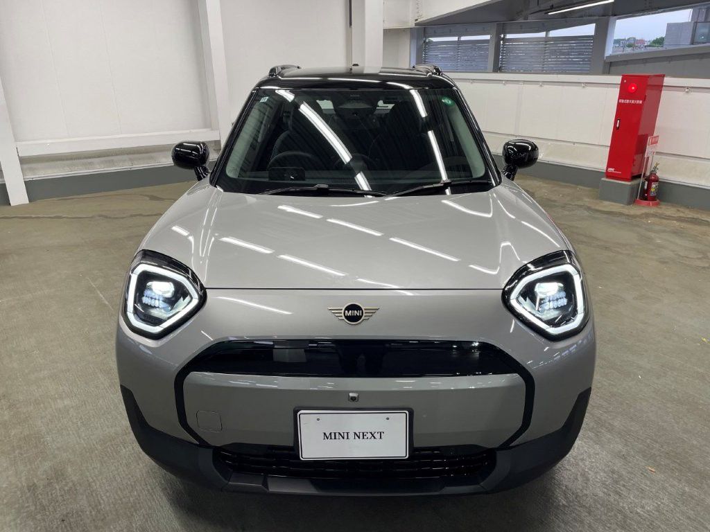 J05 MINI Aceman E