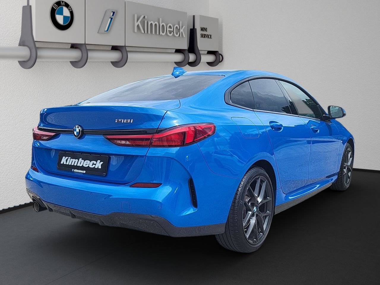 BMW 218