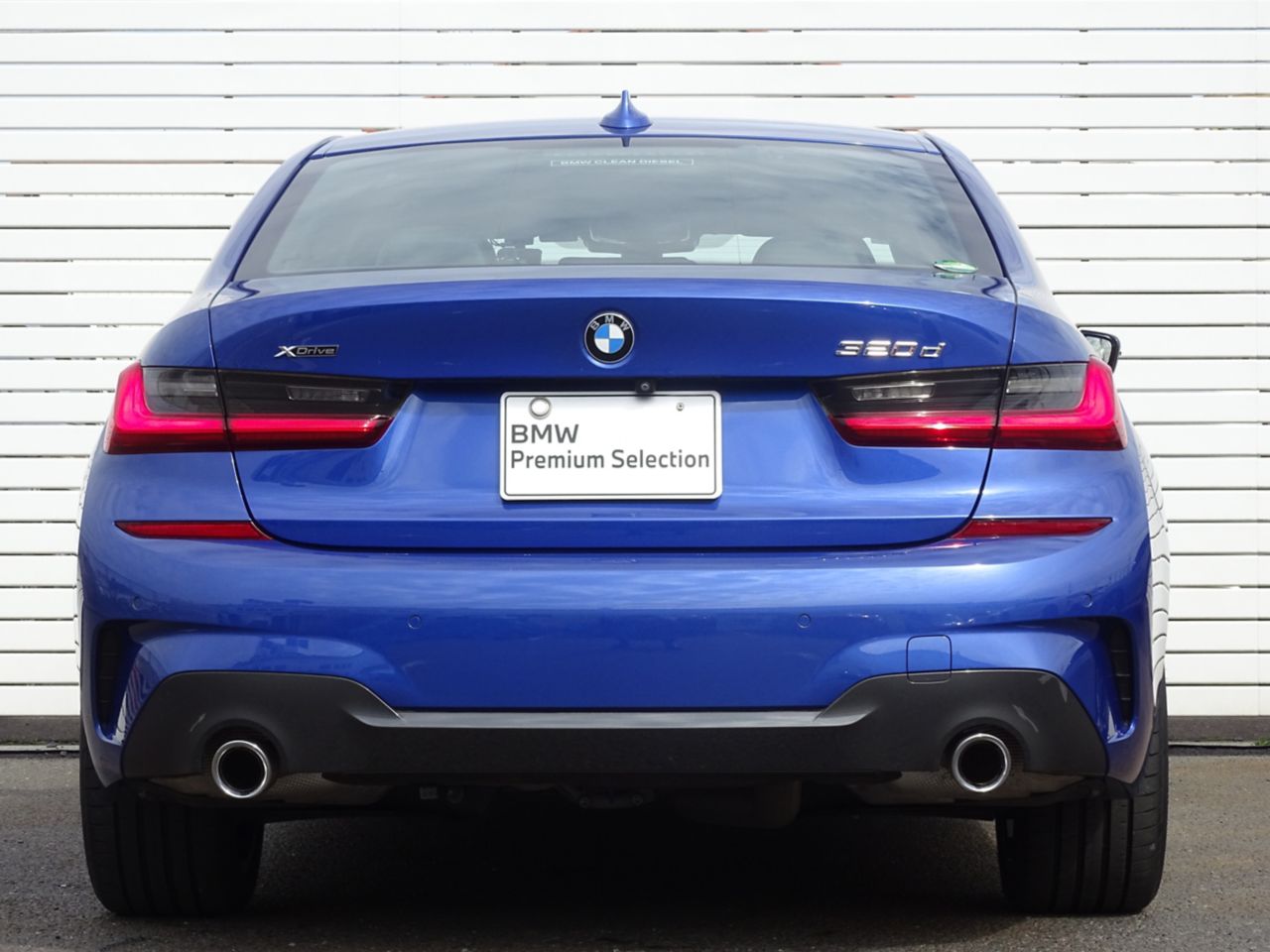 G20 320d xDrive RHD Saloon