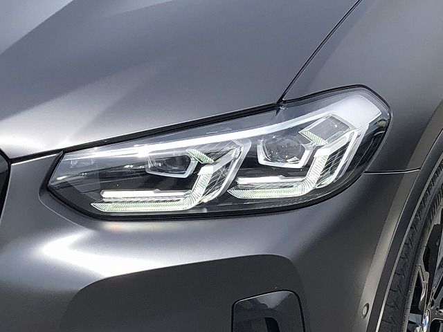 G01 X3 M40d RHD LCI
