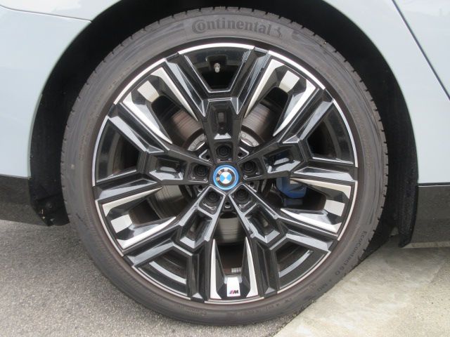 i5 M60 xDrive 