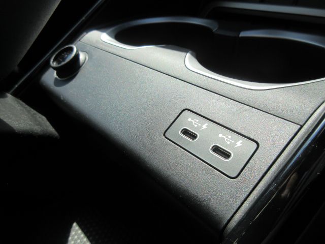U11 iX1 xDrive30