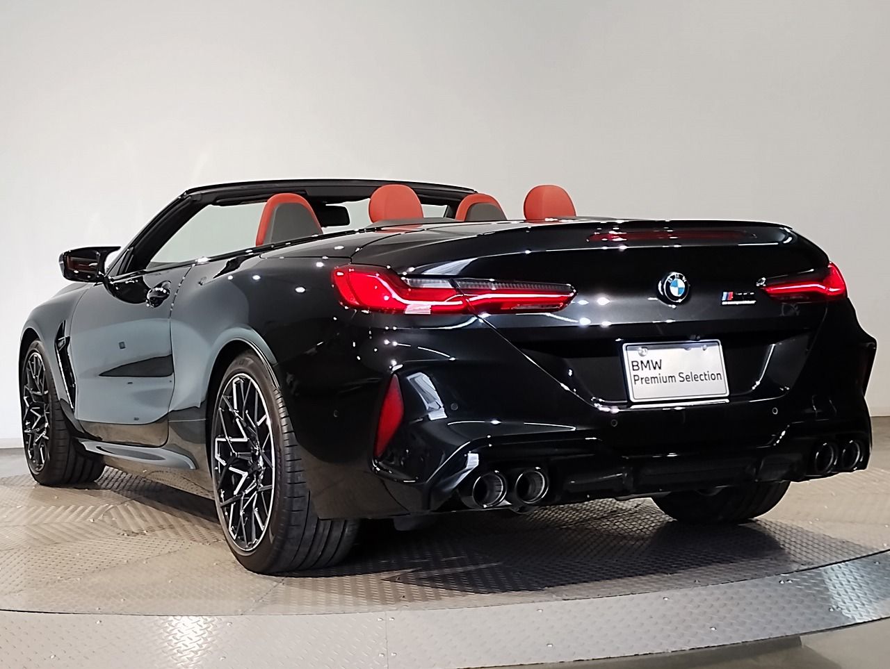 F91 M8 Competition Convertible S63 4.4i