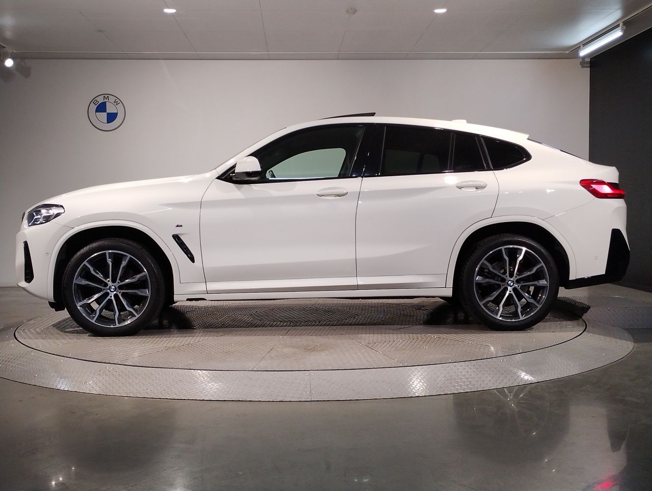 X4 xDrive20d RHD