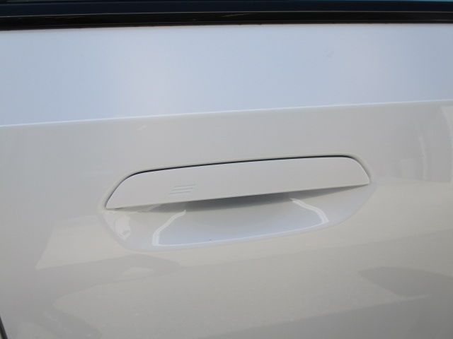 BMW i5 eDrive40 Sedan RHD