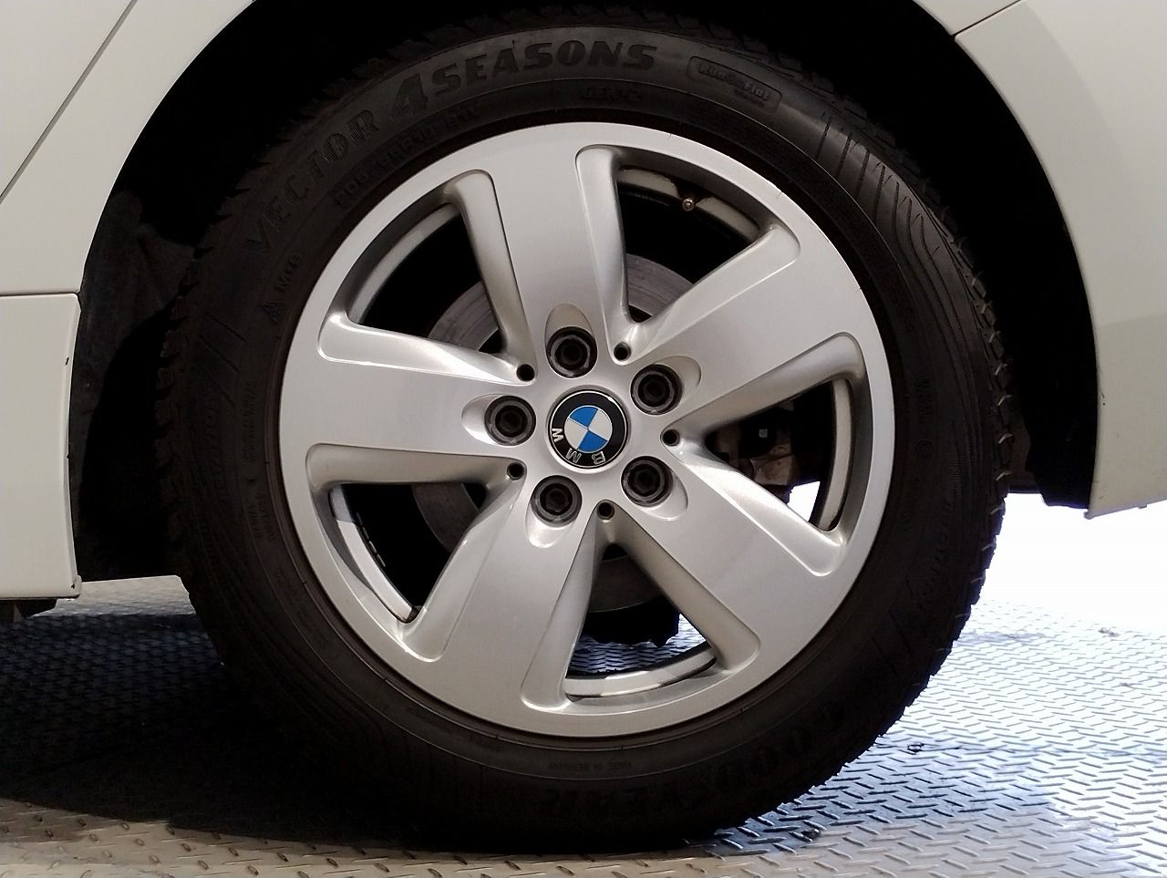 F40 118d Sports Hatch 5-door B47 2.0d