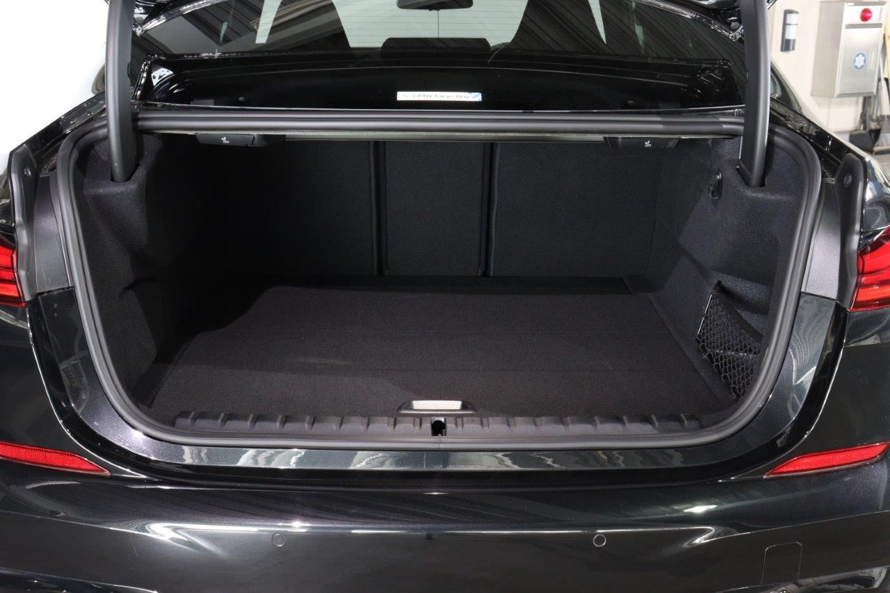 F4* **35i xDrive **** ***** B48 2.0i