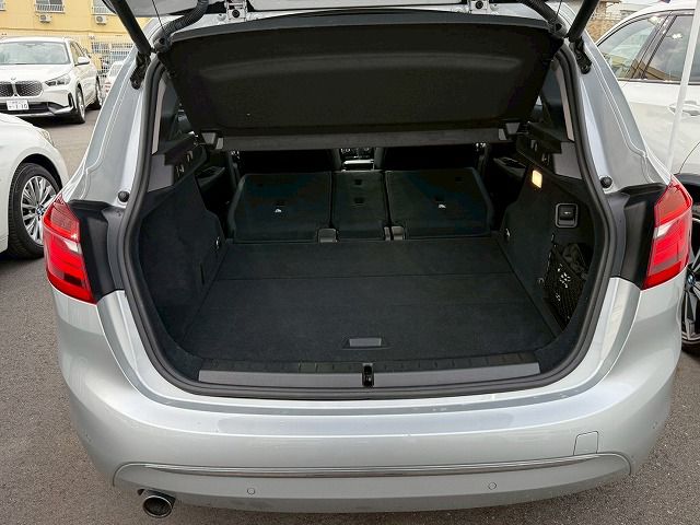 218D ACTIVE TOURER RHD