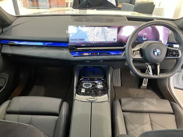 520i Sedan RHD