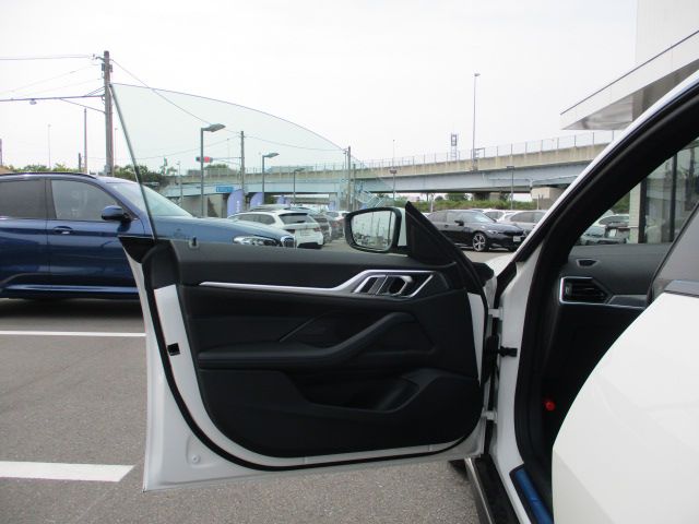 G26 420d xDrive Gran Coupe RHD
