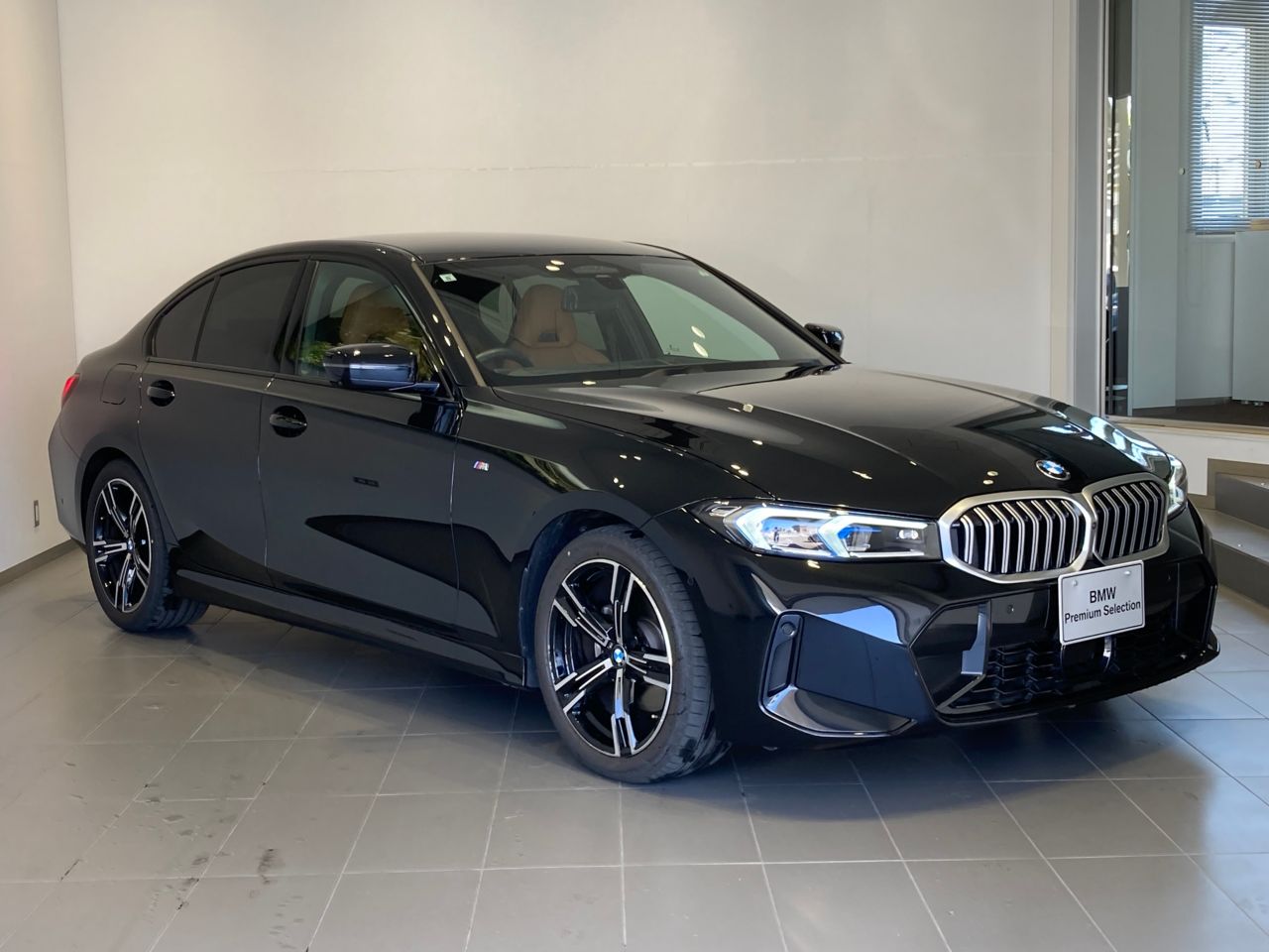 G20 320i Saloon LCI RHD MX