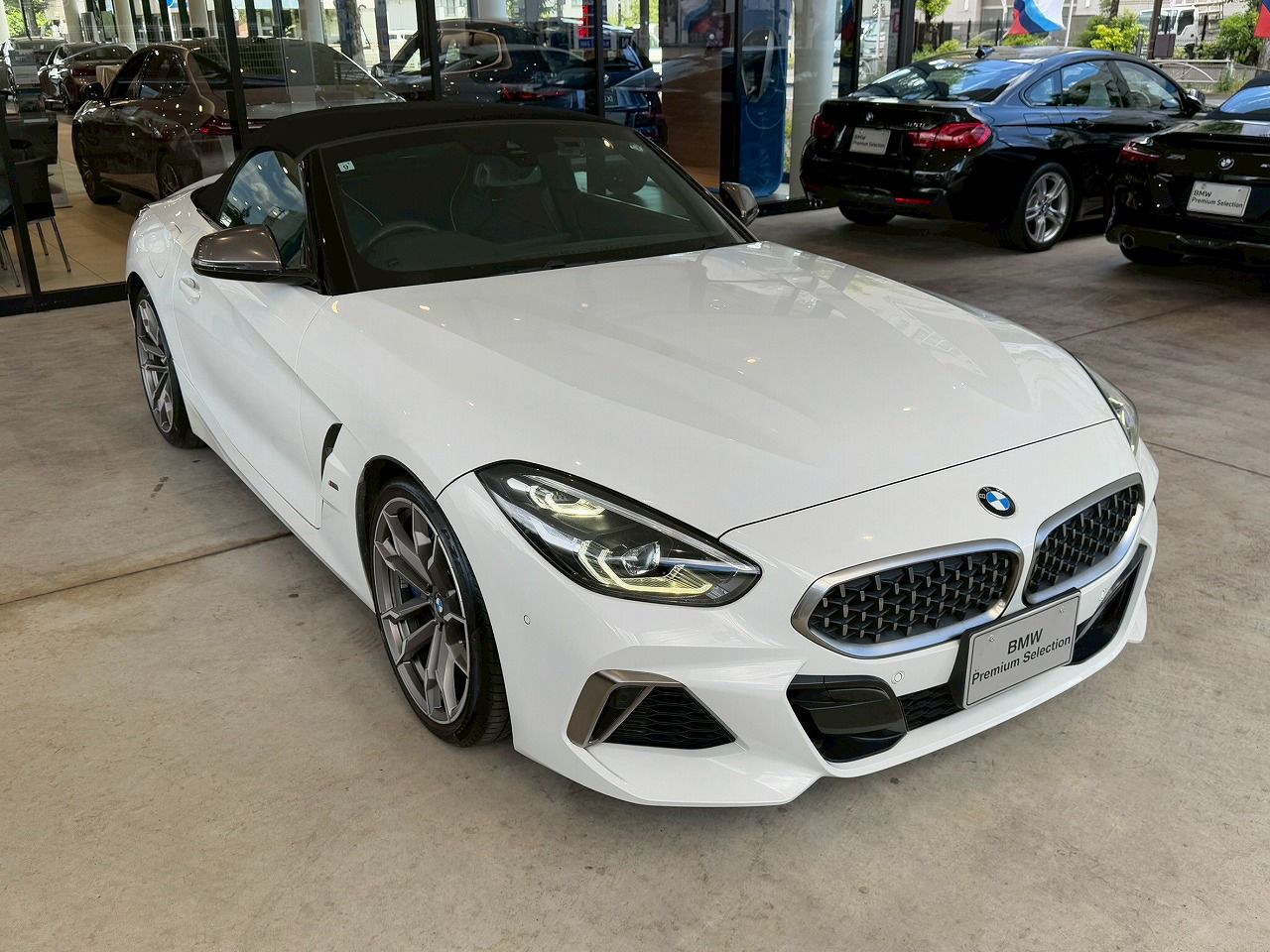 G29 Z4 M40i RHD