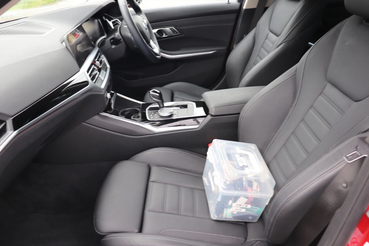 G20 320d xDrive RHD Saloon