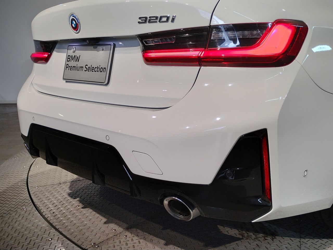 G20 320i Saloon LCI RHD MX