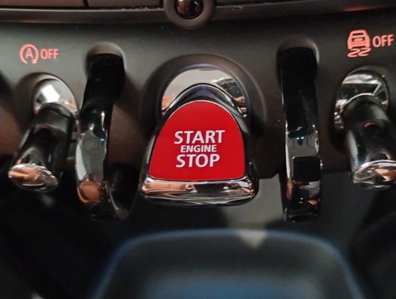 MINI Cooper F56 RHD