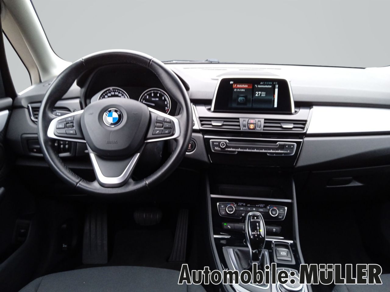 BMW 218