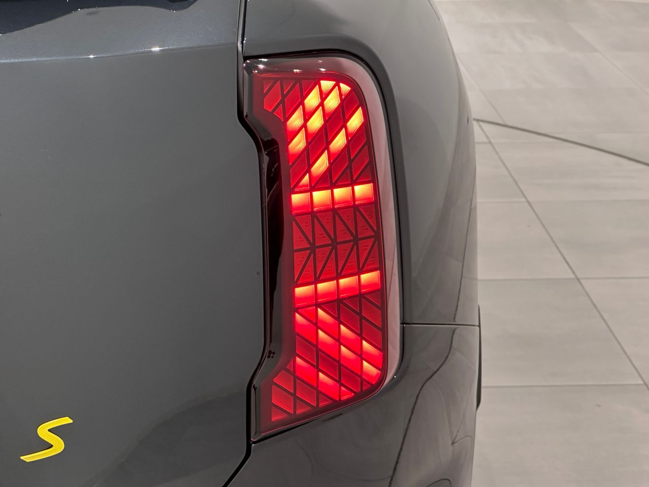 U25 MINI Countryman SE ALL4