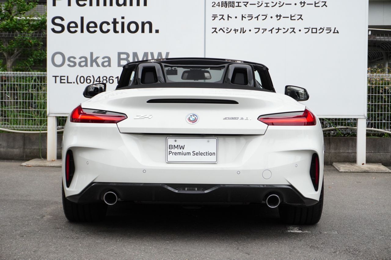 G29 z4 sDrive20i RHD