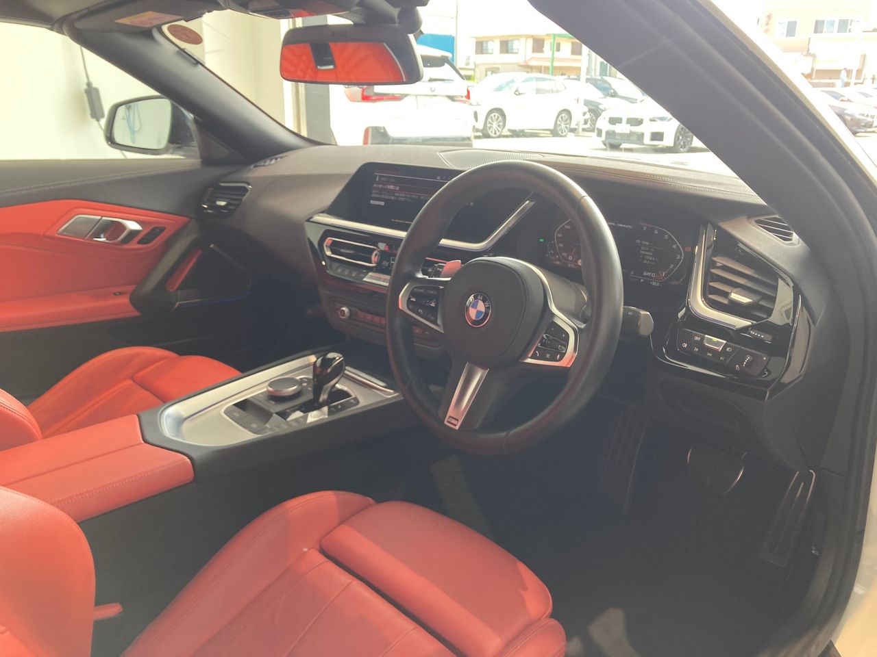G29 Z4 M40i RHD