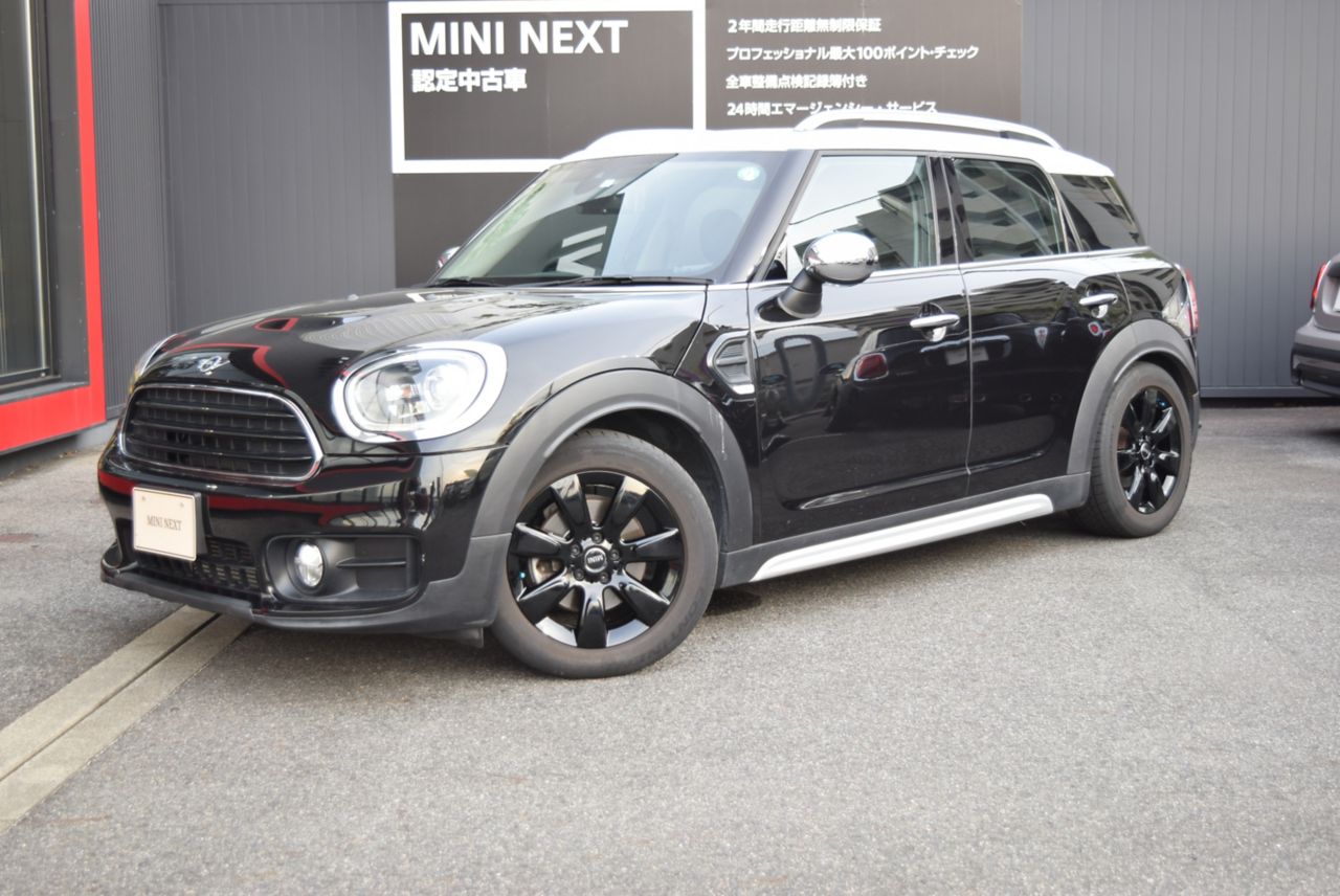 MINI COOPER D CROSSOVER.