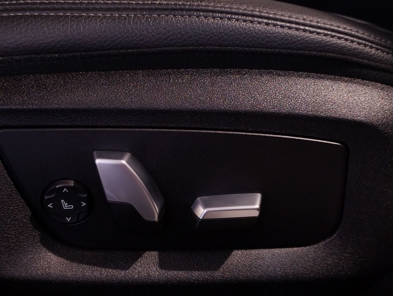 530I