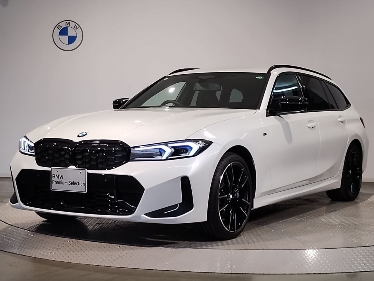 M340i xDrive Touring