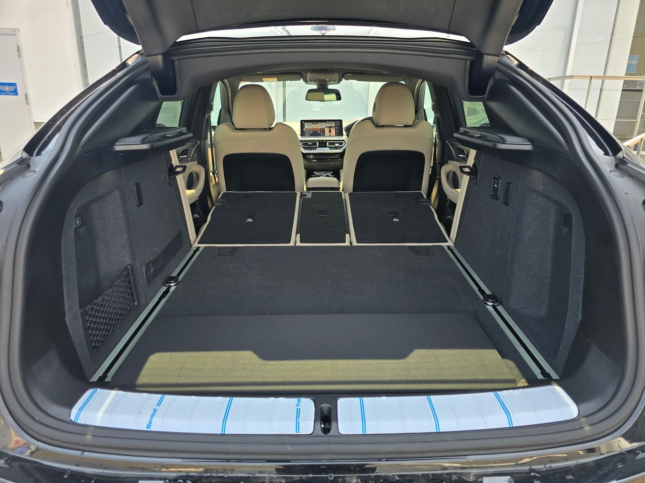 X4 xDrive20d RHD