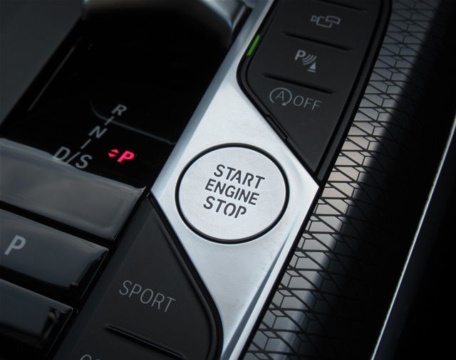 G20 320i Saloon LCI RHD MX