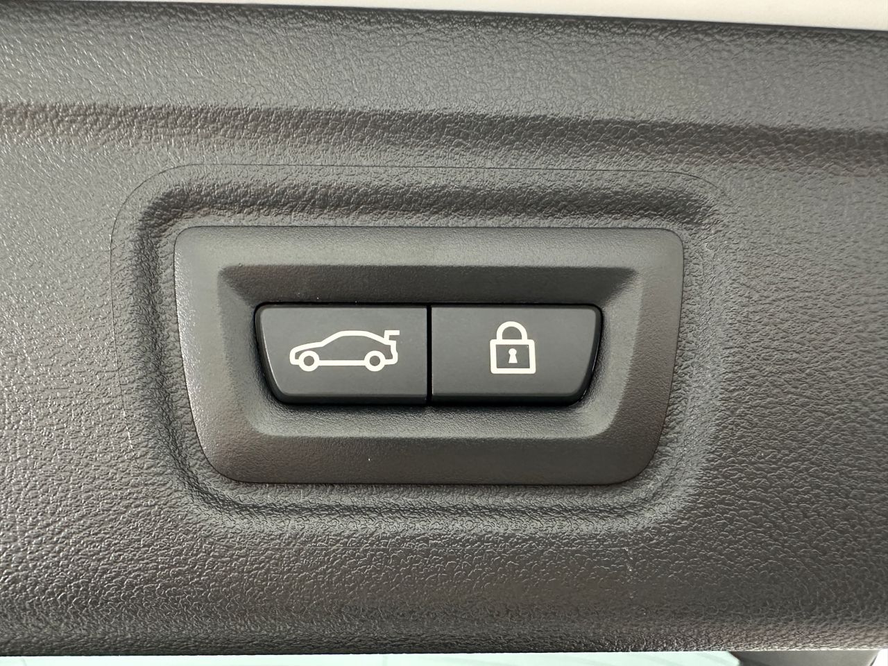 G21 318i Touring