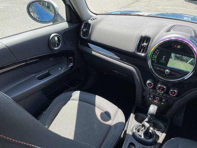 MINI CROSSOVER COOPER D