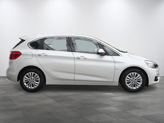 218I ACTIVE TOURER RHD