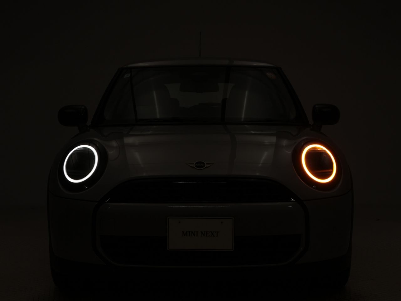 F66 MINI Cooper C 3Dr