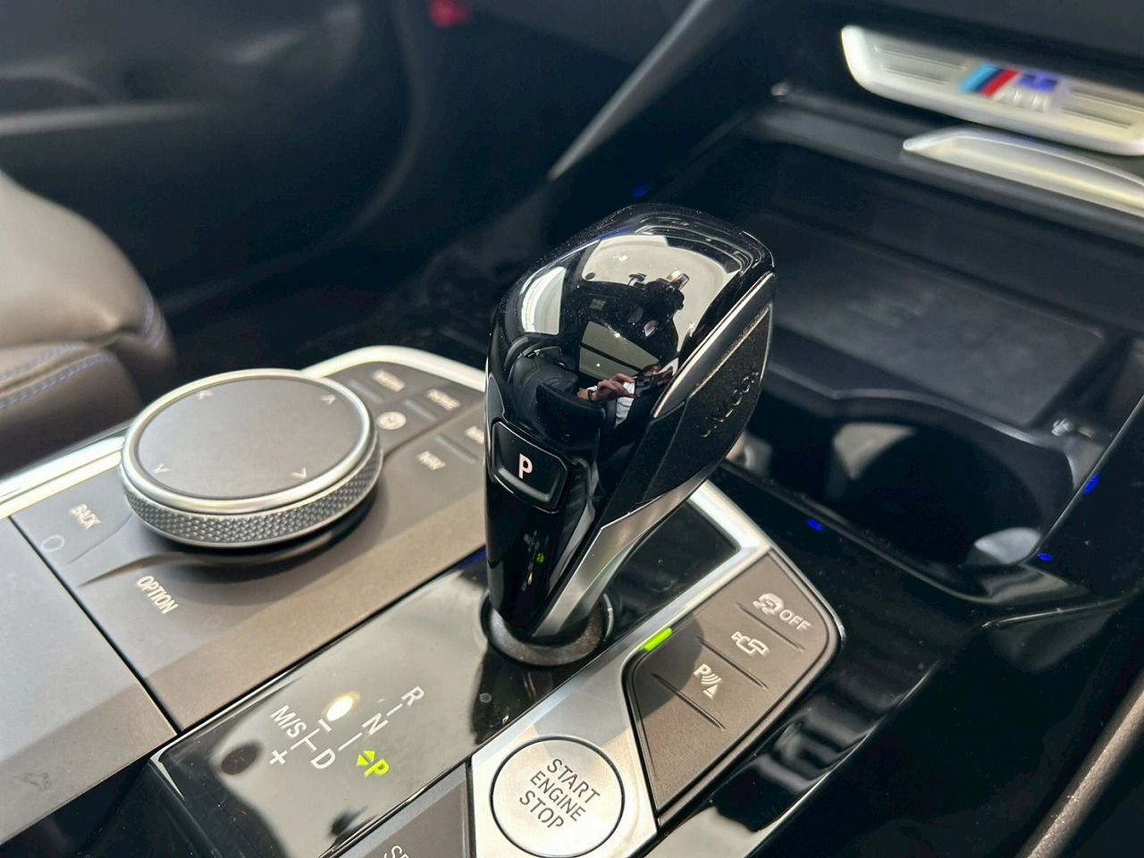 G01 X3 M40d RHD LCI ZA