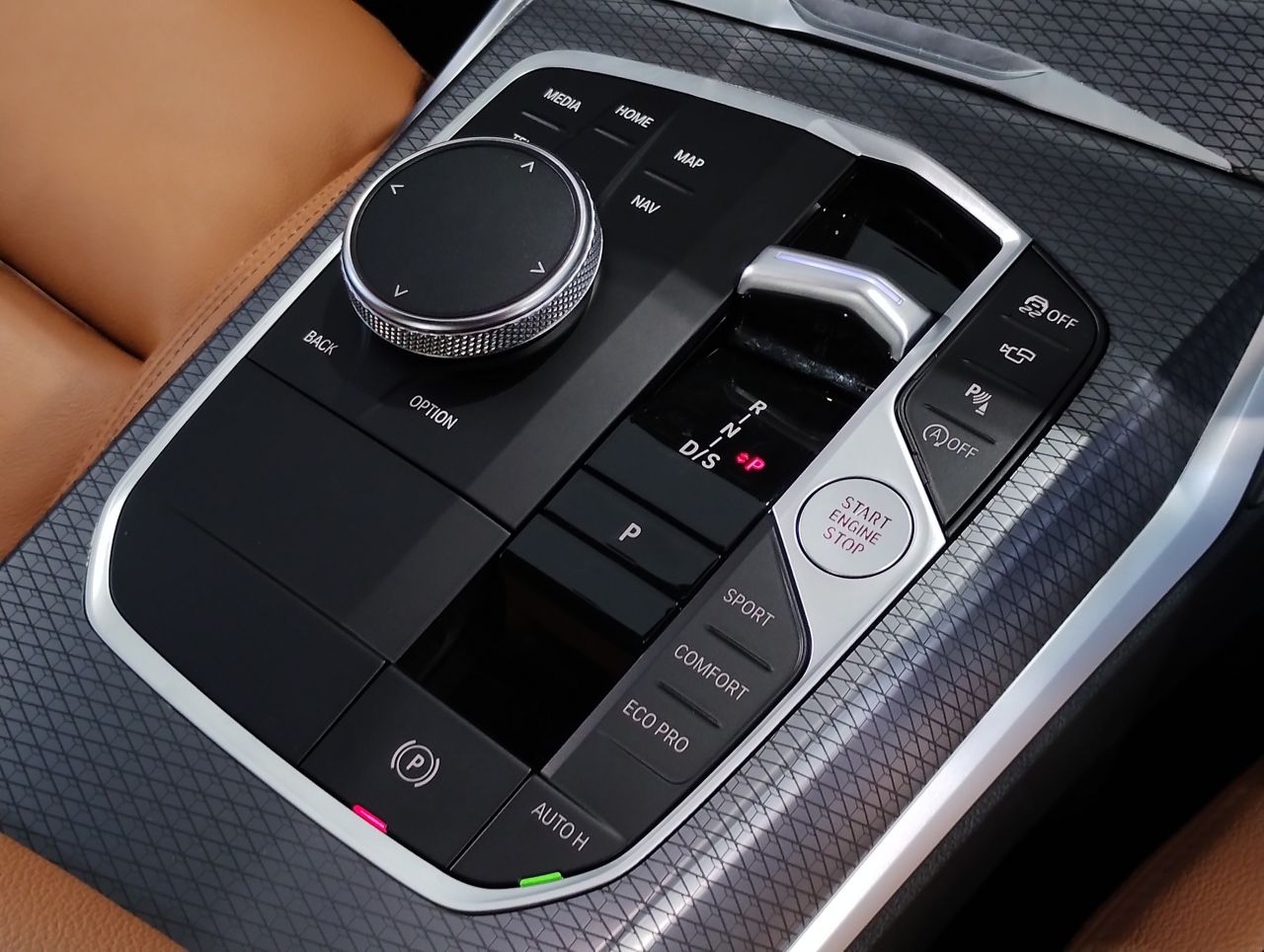 G20 320i Saloon LCI RHD MX