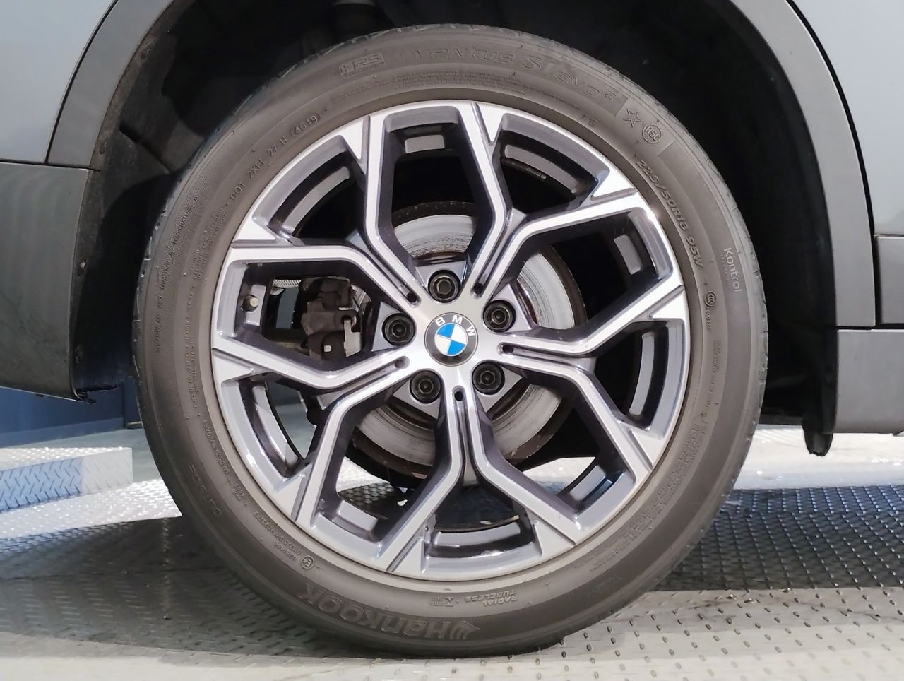 X1 sDrive18i RHD