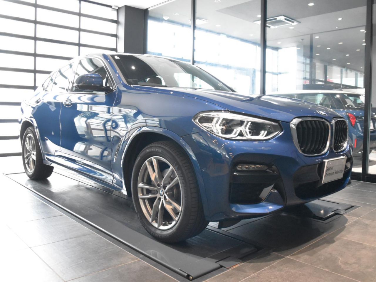 X4 xDrive20d RHD