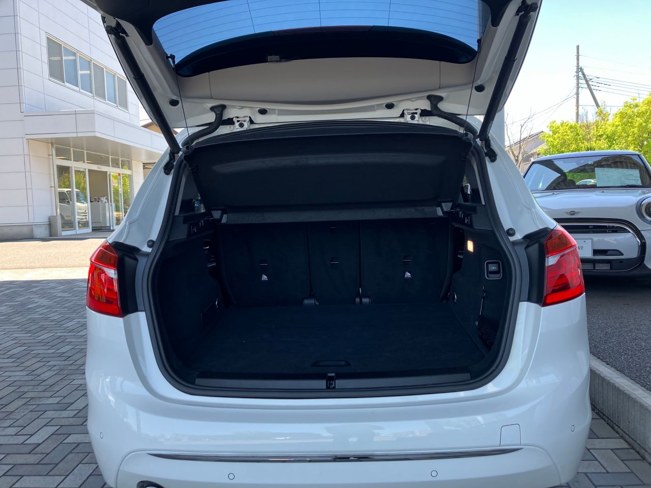 218I ACTIVE TOURER RHD