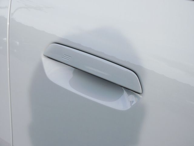 iX2 xDrive30 MSP