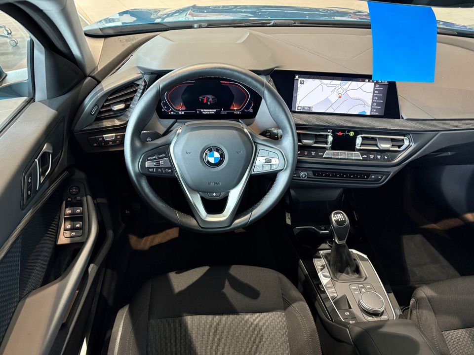 BMW 118