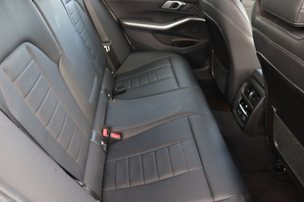 G20 320i Saloon RHD MX