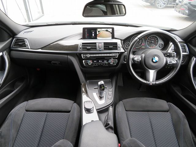 318I TOURING RHD
