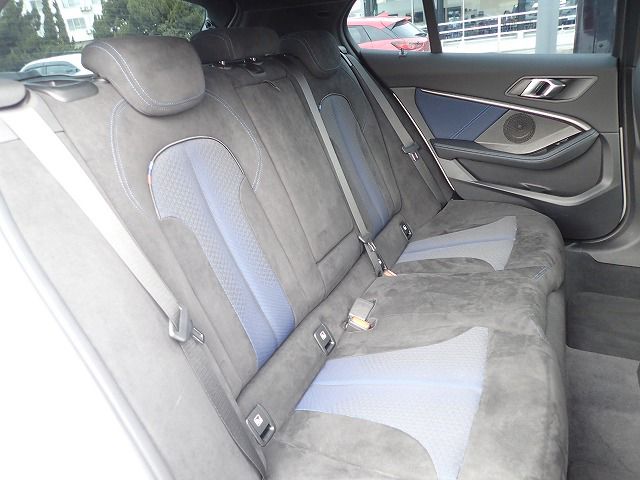 F40 118d Sports Hatch 5-door B47 2.0d
