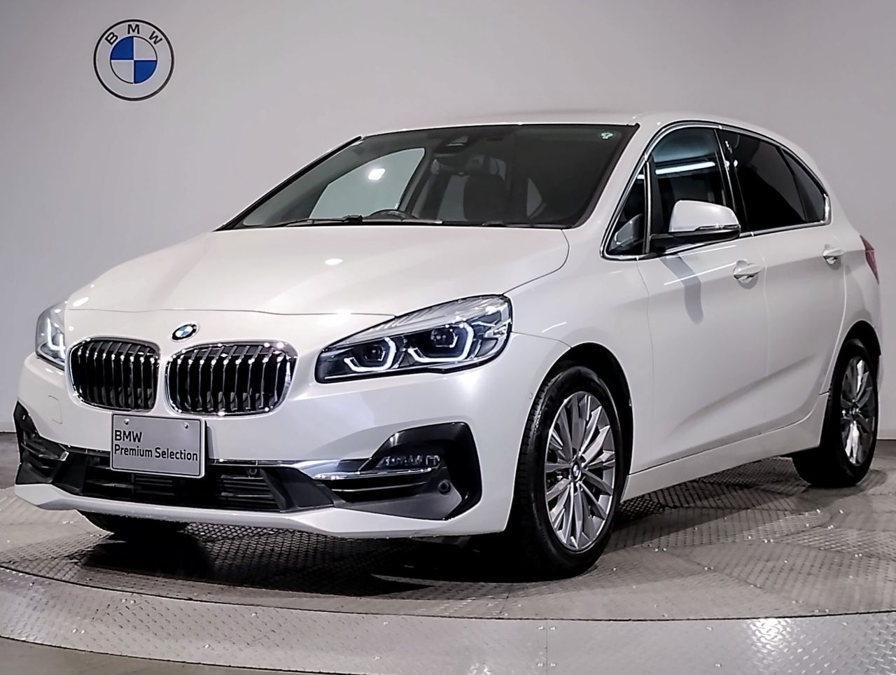 218i Active Tourer Luxury