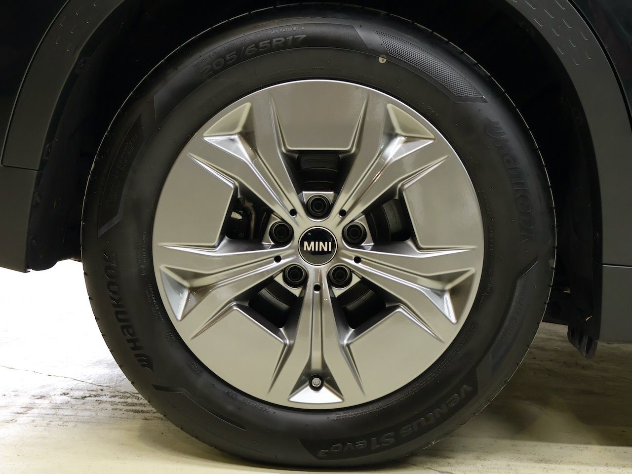 U25 MINI Countryman E