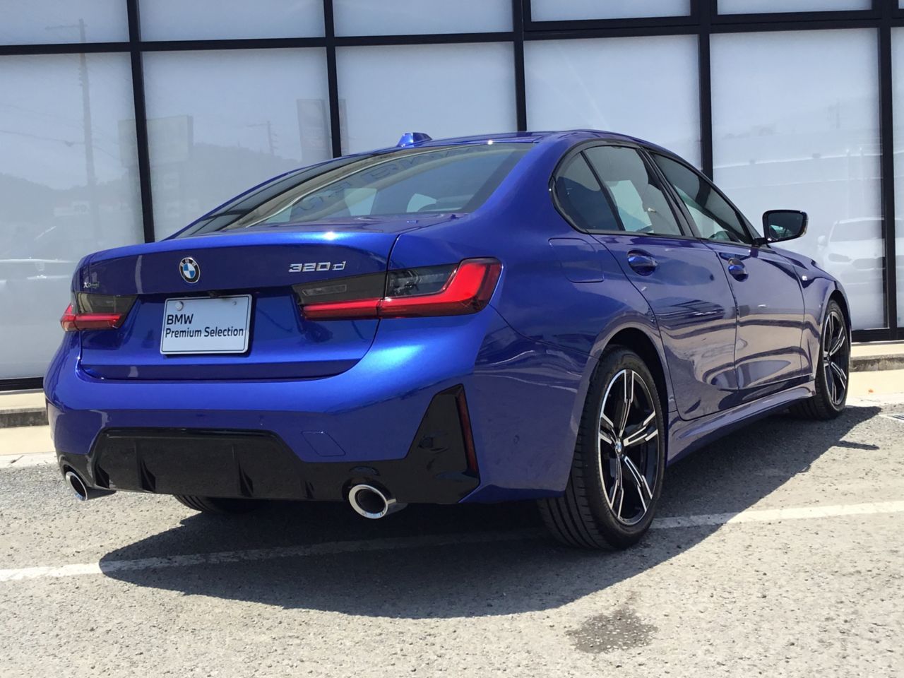 320d xDrive Berline RHD