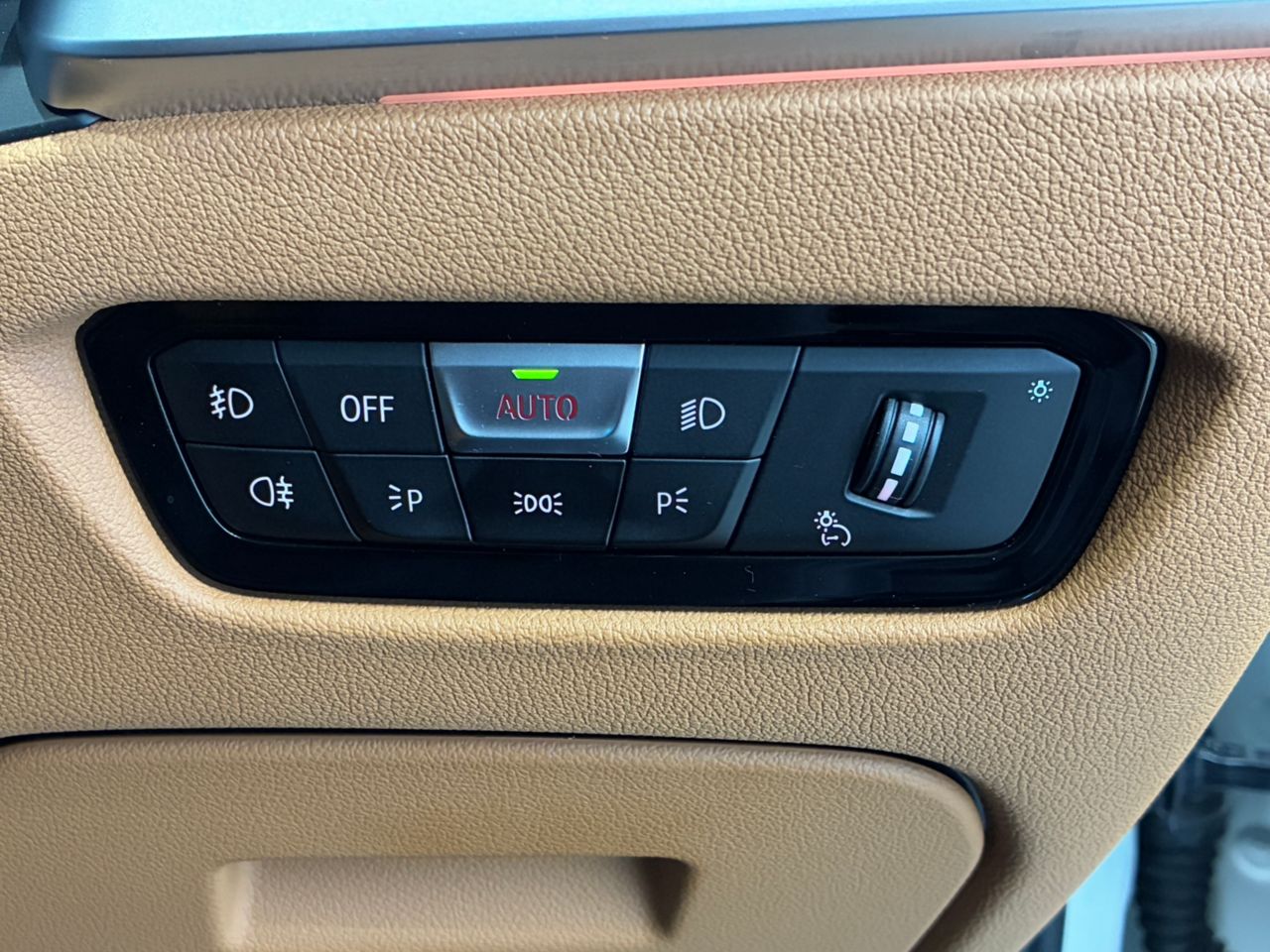 G20 318i Saloon RHD MX
