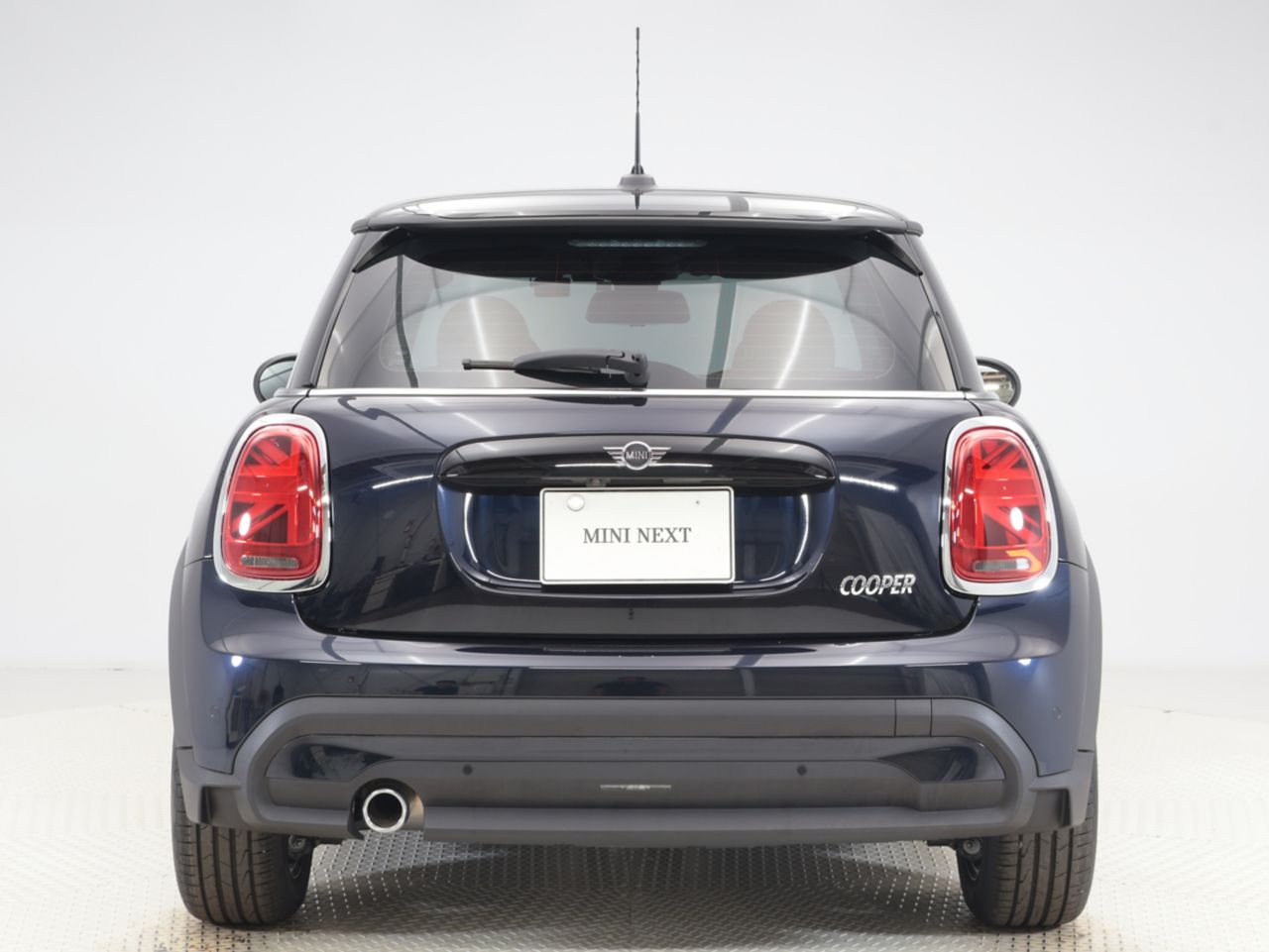 MINI Cooper F56 RHD