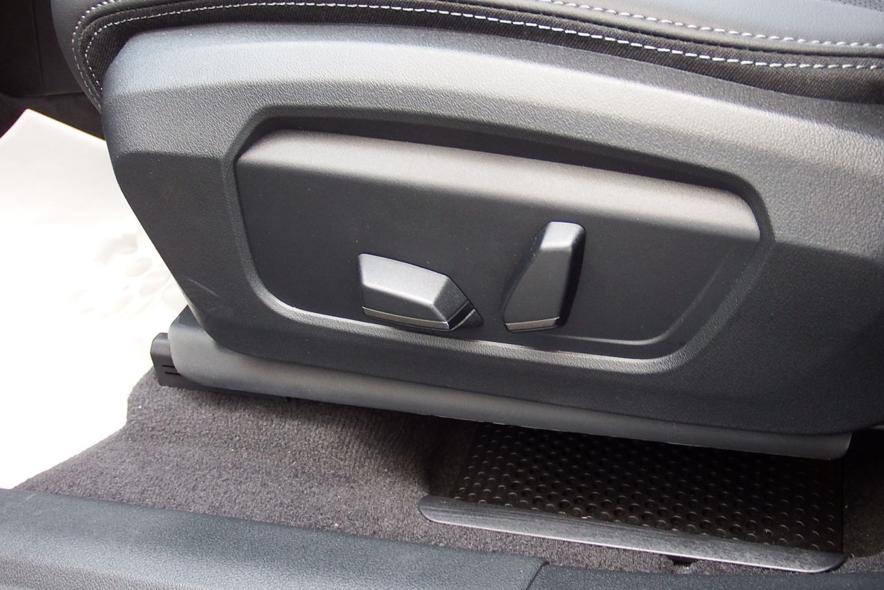 U06 218d Active Tourer B47 2.0d