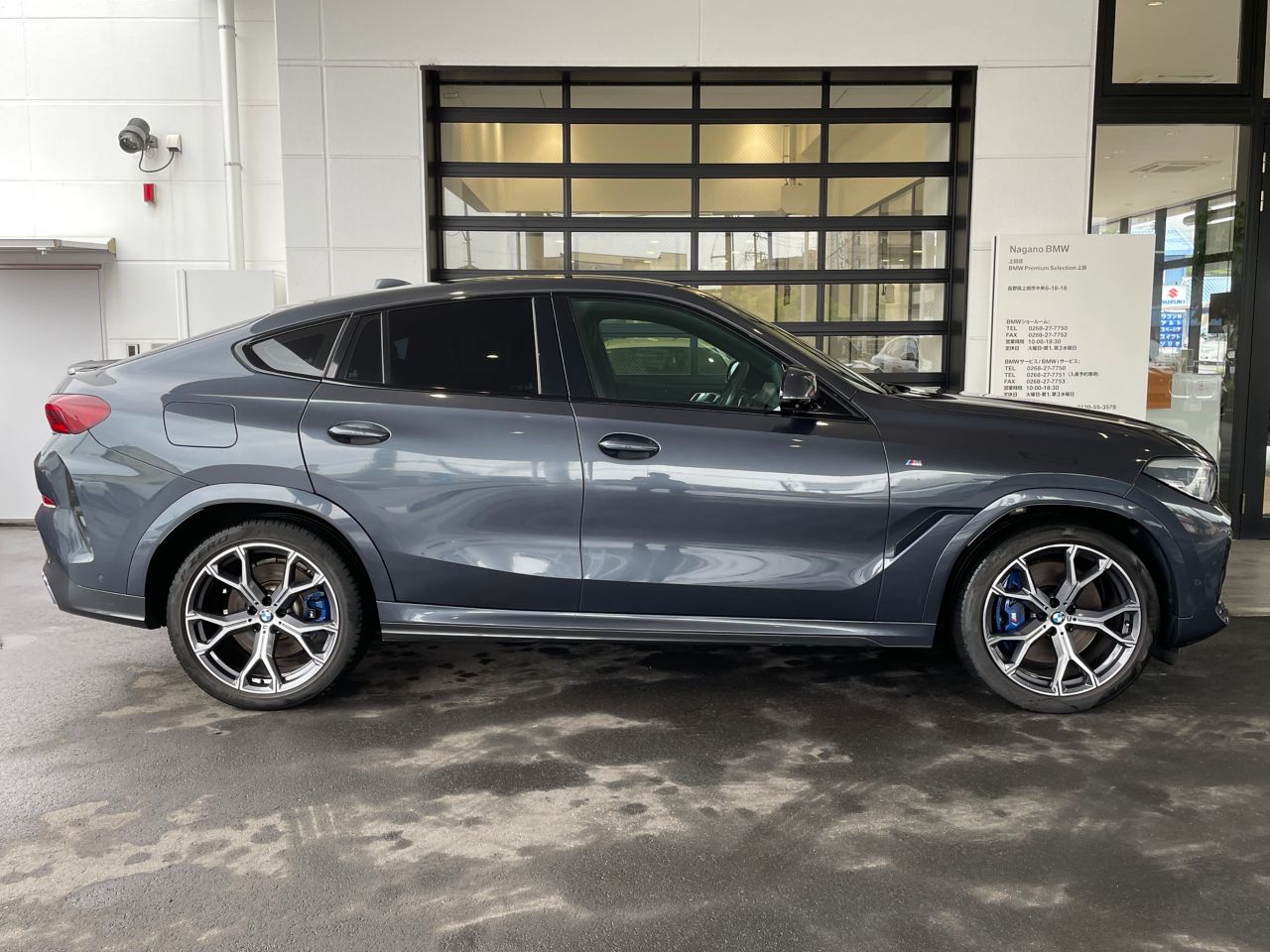 X* xDrive30d RHD