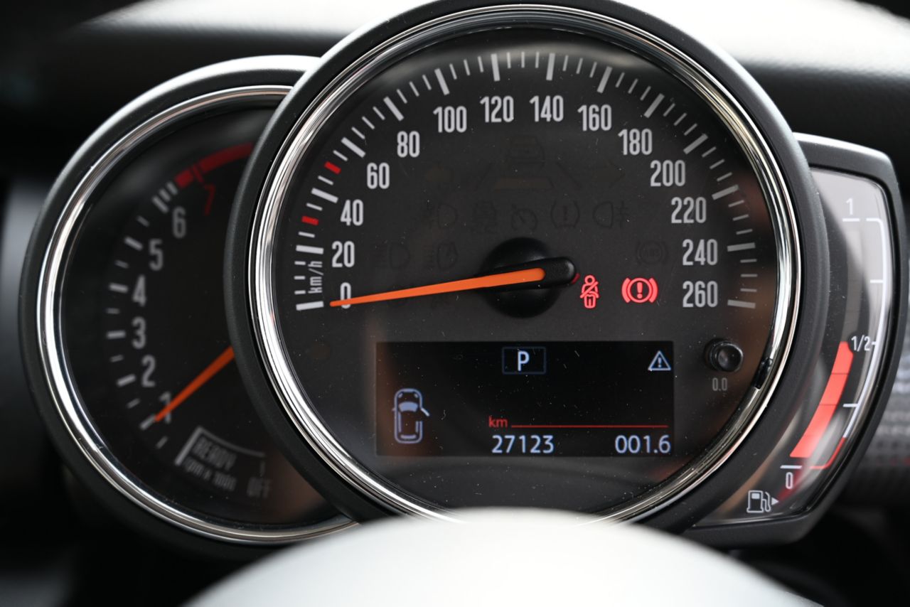 F56 MINI Cooper 3-Door Hatch LCI